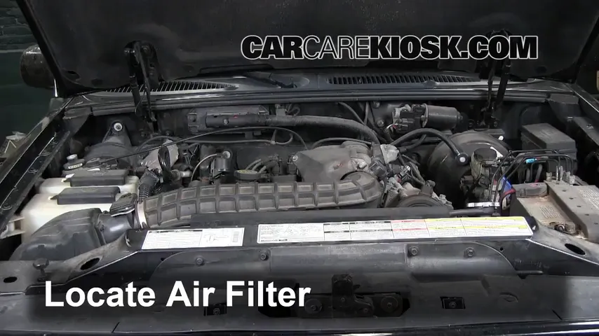 2000 Ford Explorer XLS 4.0L V6 Air Filter (Engine) Replace